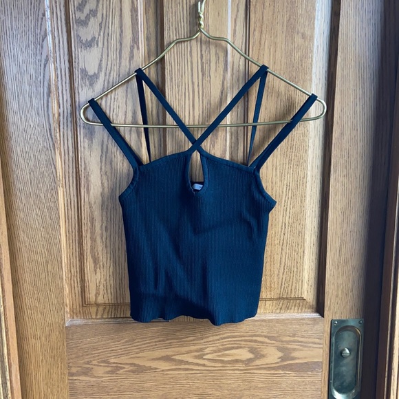 Zara Strappy Keyhole Crop Top - Picture 1 of 6